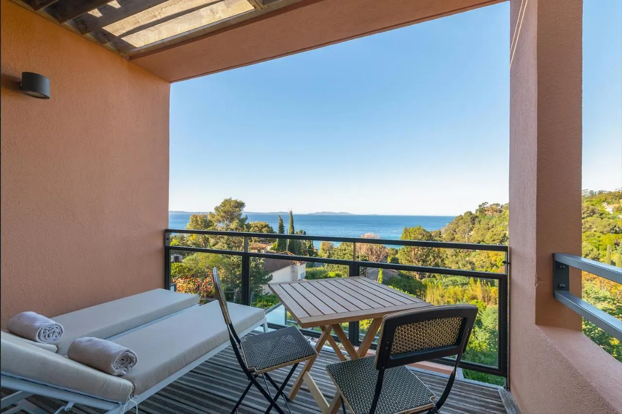 Hotel Les Terrasses du Bailli à Le Le Rayol-Canadel-sur-Mer
